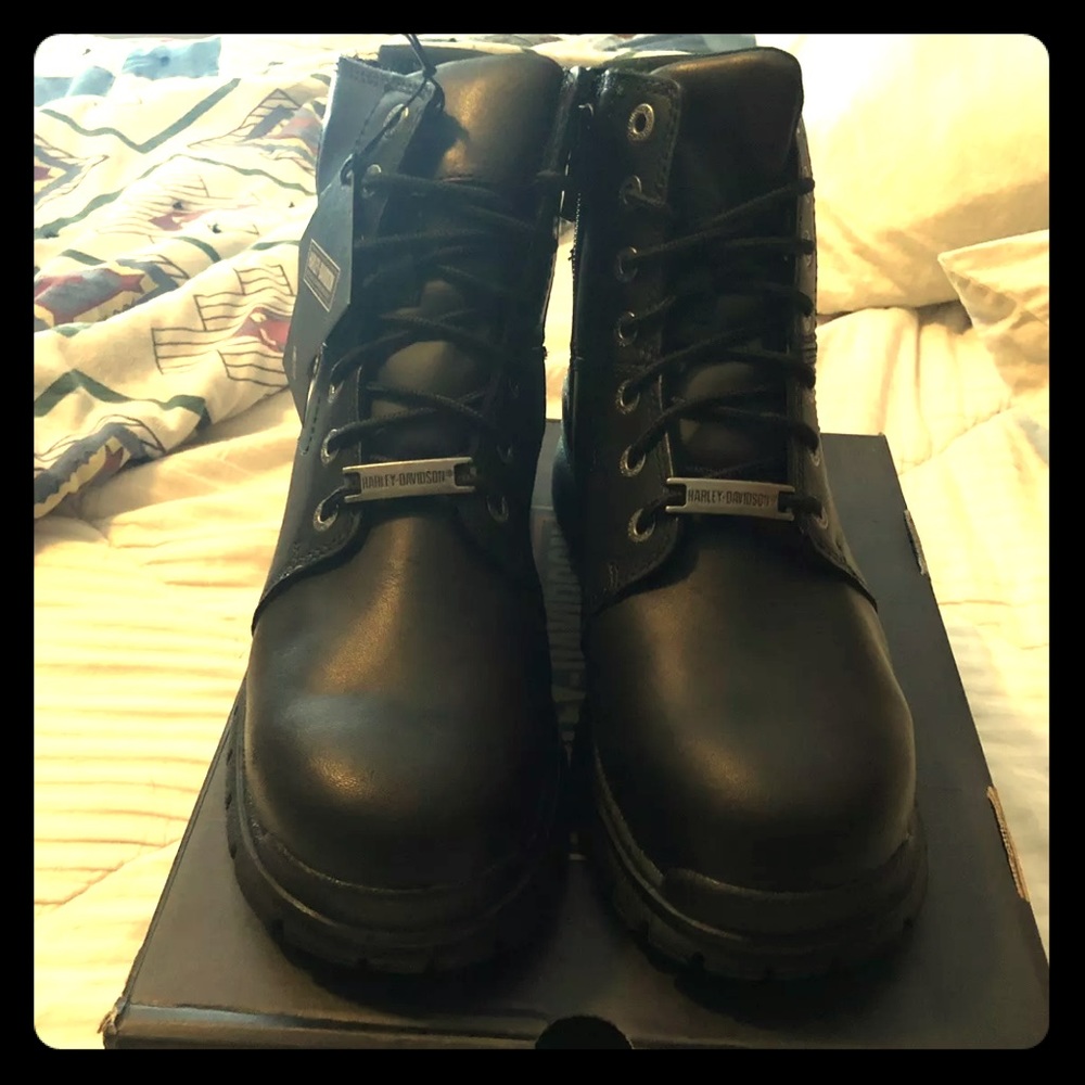 Men’s Size 10 Harley Davidson steel toed boots